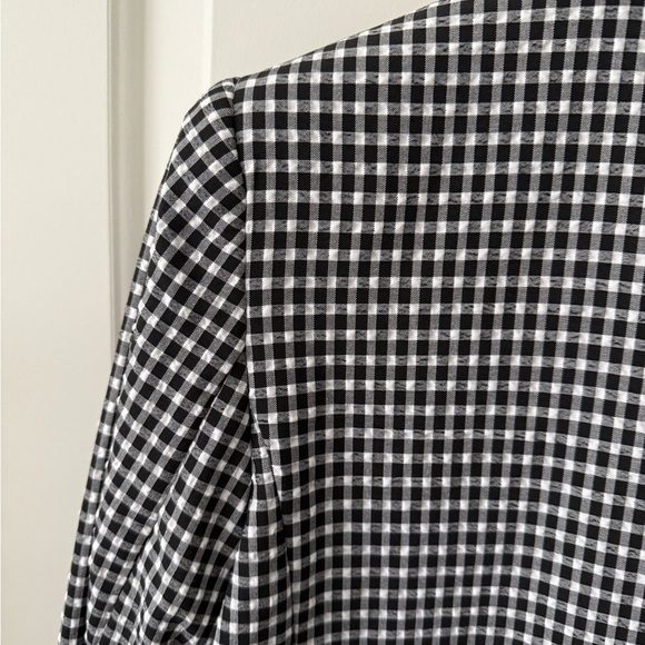 Zara EUC Black and White Checkered Blazer | US 04 - Picture 11 of 11